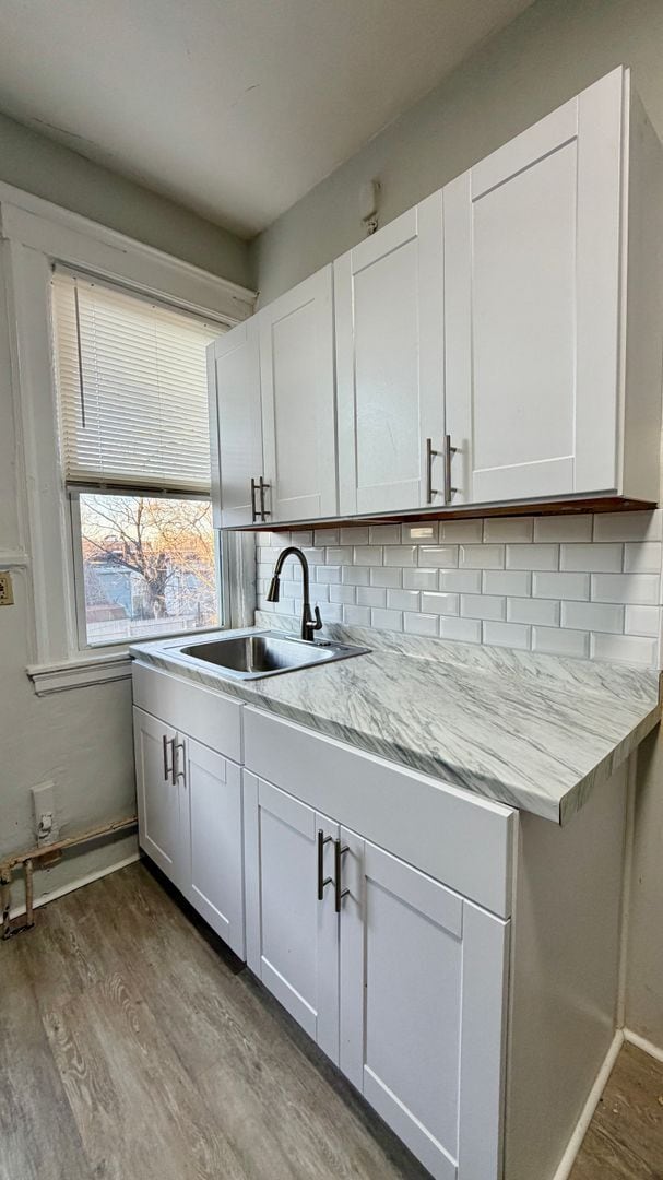 Building Photo - 251 S 5th Ave