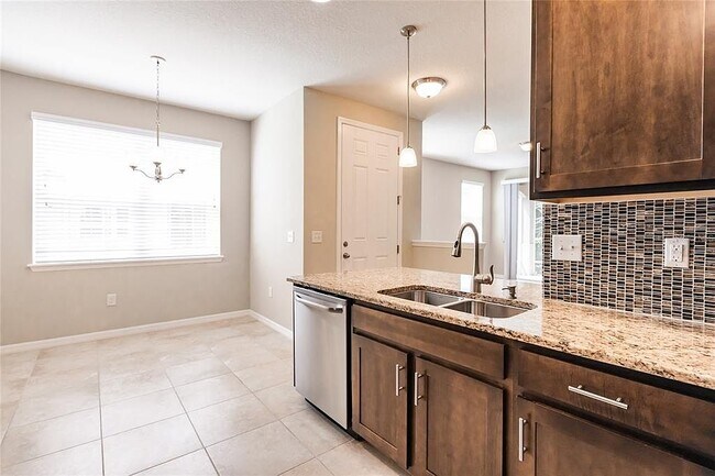 Building Photo - 8332 Enclave Way
