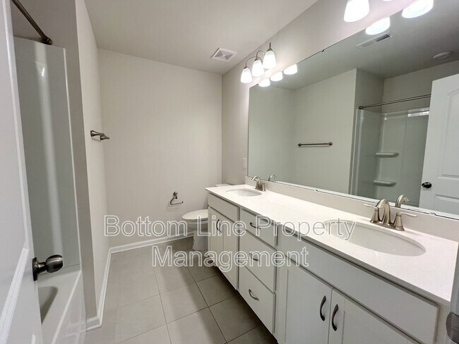 Building Photo - 12003 Gambrell Dr