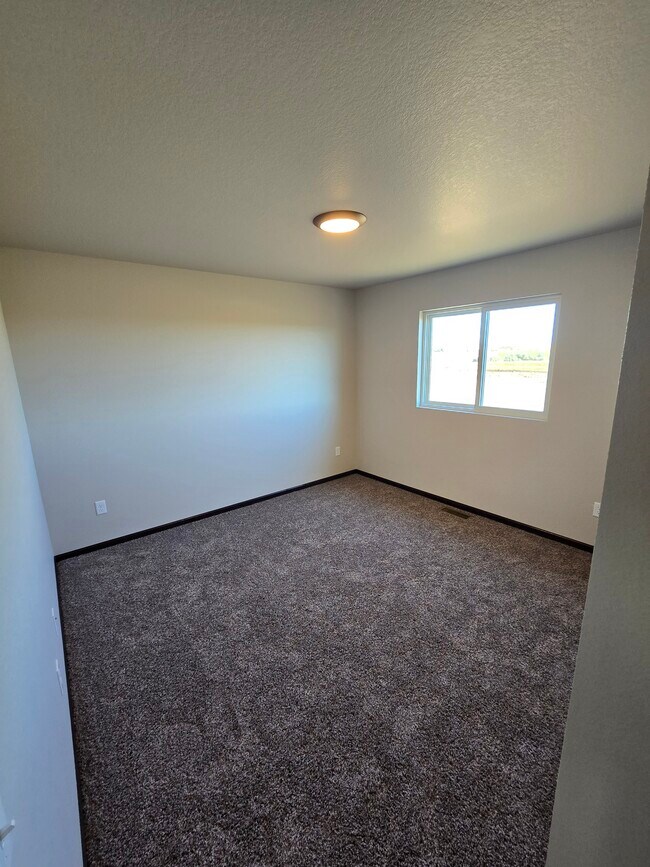 Building Photo - 3822 Haralson Ln