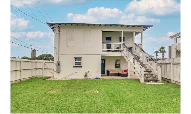 Building Photo - 5627 Avenue R