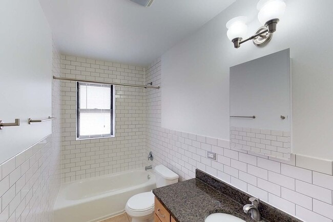 Floorplan - 5400-5408 S. Ingleside Avenue