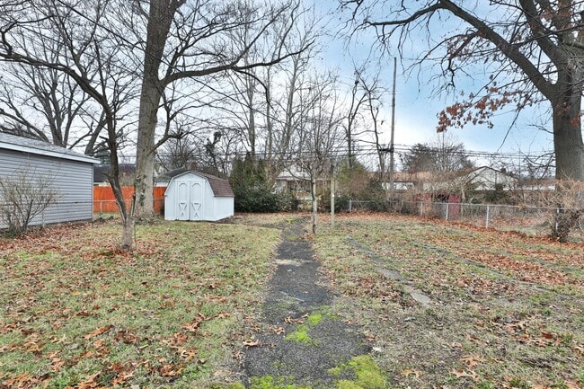 Building Photo - 124 N Gould Rd