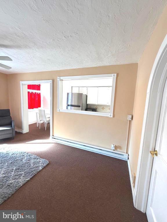 Building Photo - 7245 Radbourne Rd