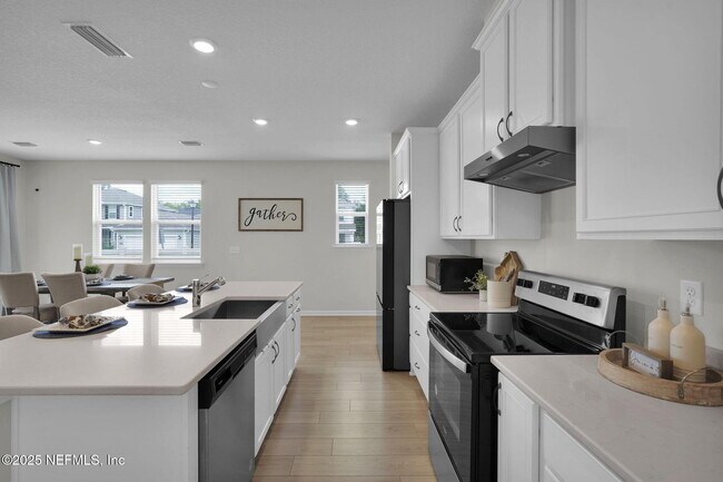 Building Photo - 143 Bayard Pl
