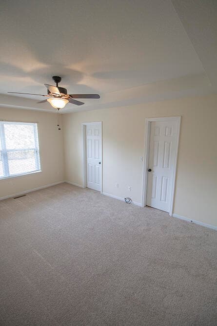 Building Photo - 4708 Manhasset Dr