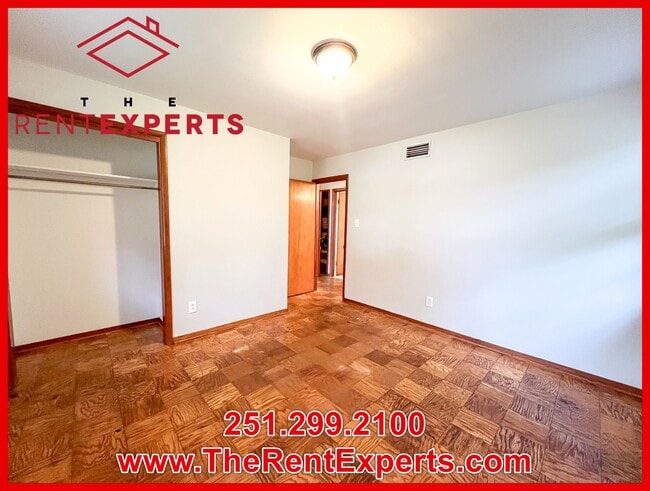 Building Photo - 5301 S David Langan Dr