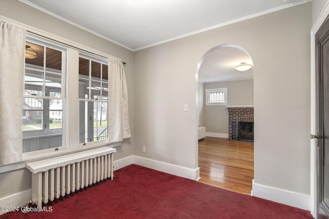 Building Photo - 26 Marwill St