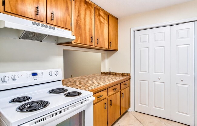 Building Photo - 4777 Leah Ln