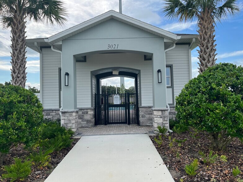 Building Photo - 3175 Emerald Acres Ln