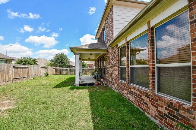 Building Photo - 4302 Trinity Creek Ct