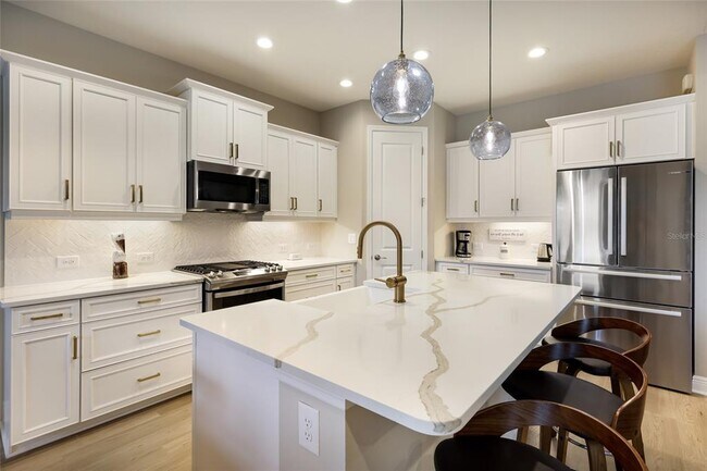 Building Photo - 8011 Anthirium Lp