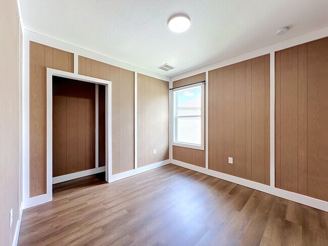 Building Photo - 1288 Dillard Dr SE