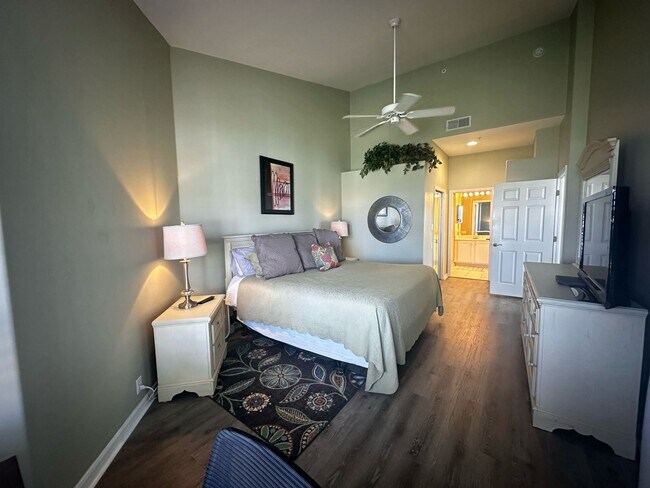 Building Photo - 16411 Millstone Cir