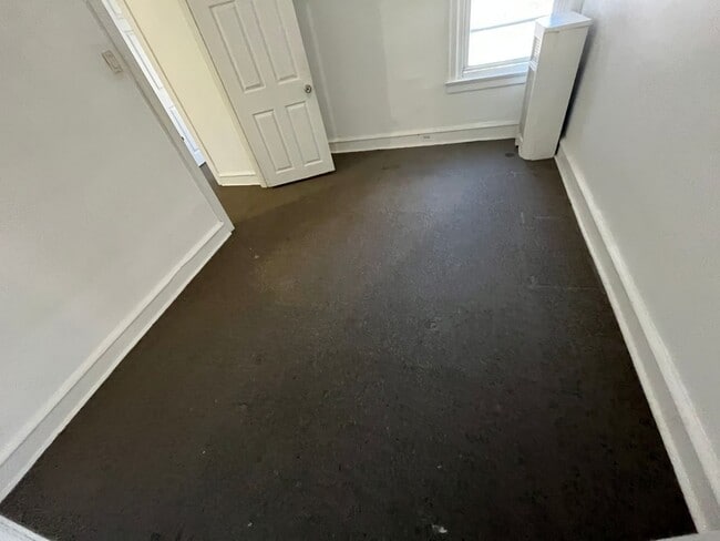 Building Photo - 7220 Marsden St