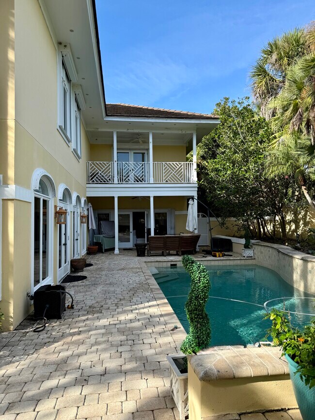 Building Photo - 1220 Indian Mound Trail