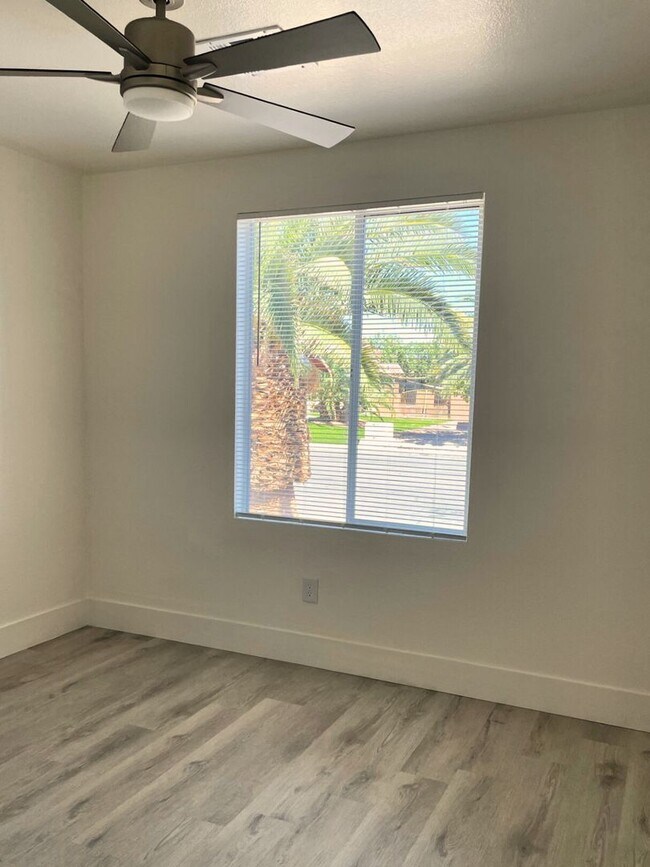 Building Photo - NEWLY RENOVATED 3BD/2BA SINGLE FAMILY HOME IN NORTH LAS VEGAS!