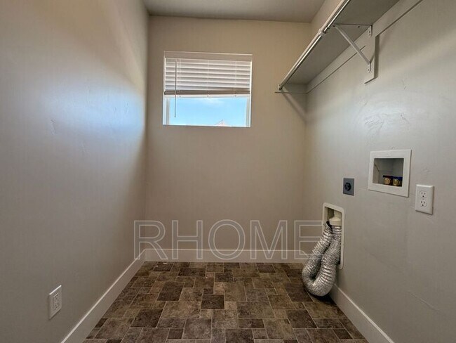 Building Photo - 4102 W 1800 N