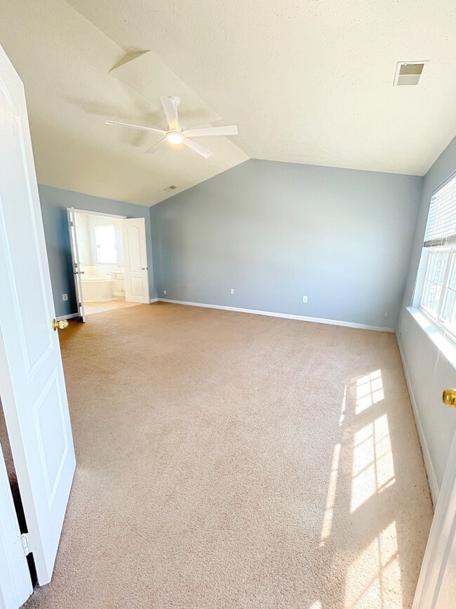 Building Photo - 2776 Bismark St