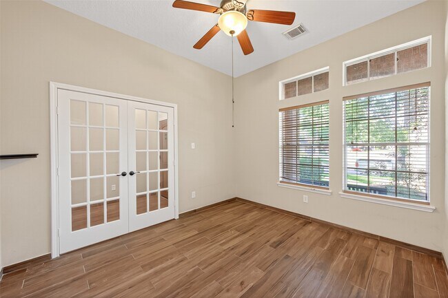 Building Photo - 3719 Apple Hollow Ln