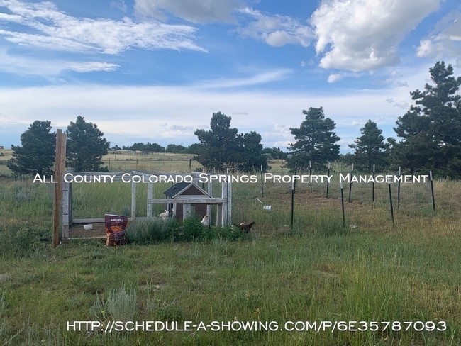 Building Photo - Horse Property Remodeled on 2.5 acres