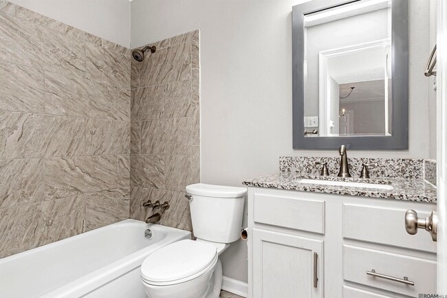 Building Photo - 1701 Lobdell Ave