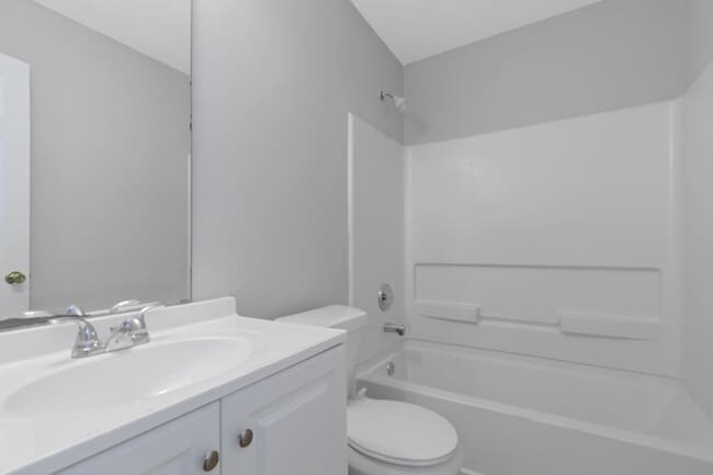 Building Photo - 129 Meadow Ct