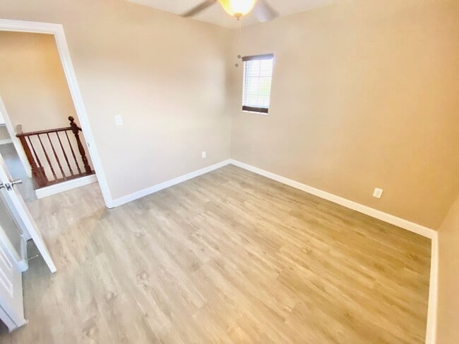 Building Photo - STUNNING 2 STORY HOME 3 BEDROOM 2.5 BATH W/ ONE CAR GARAGE IN A GATED COMMUNITY!