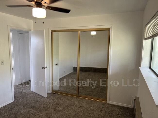 Building Photo - 397 Parkchester Dr