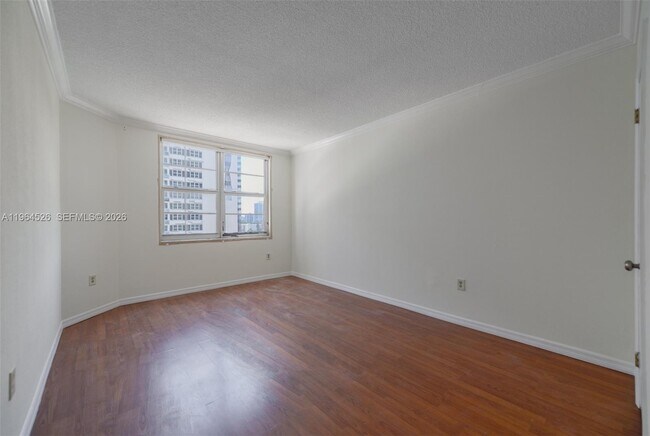 Building Photo - 1980 S Ocean Dr