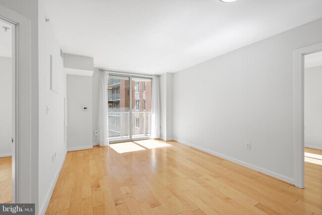 Building Photo - 1000 New Jersey Ave SE