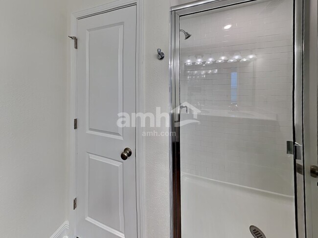 Building Photo - 22443 Bellini Cir