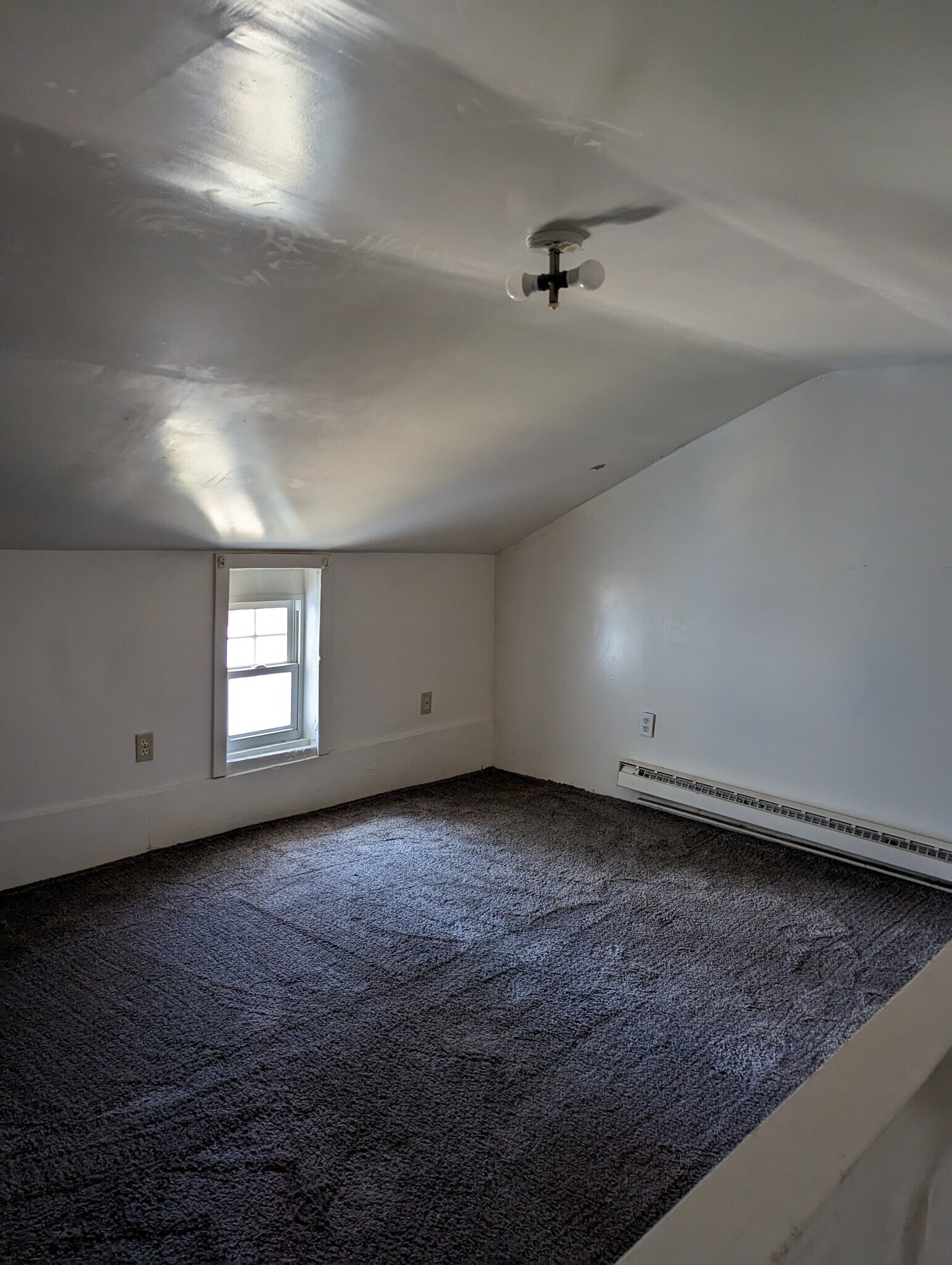 Building Photo - 134 Hillsdale Street