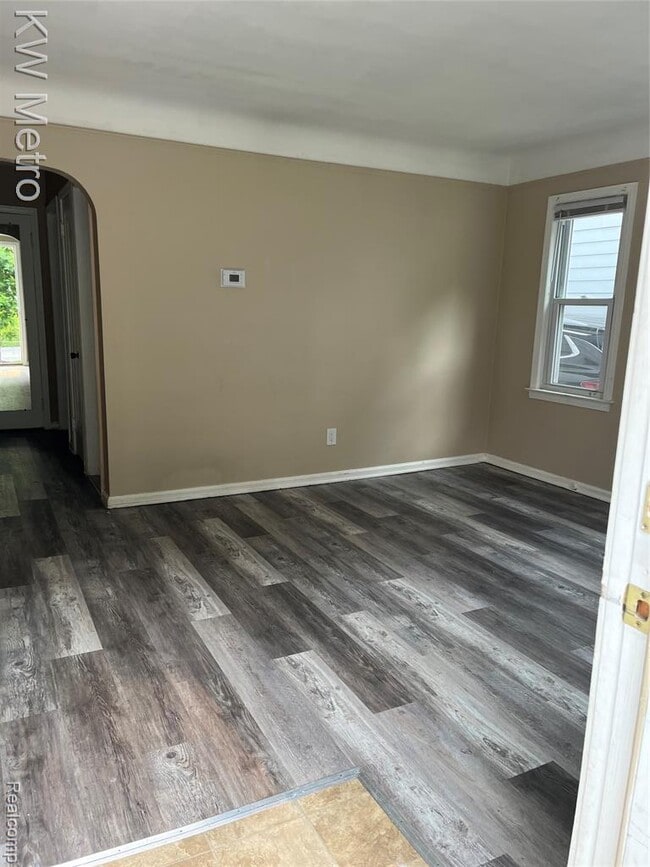 Building Photo - 1414 Owana Ave