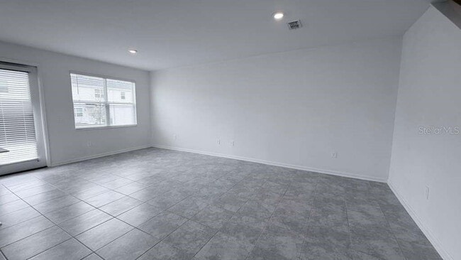 Building Photo - 207 Bogey Dr