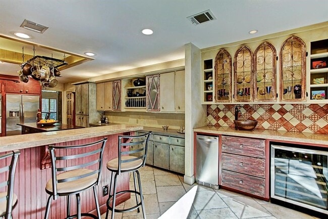 Building Photo - 2607 Crossvine Cir