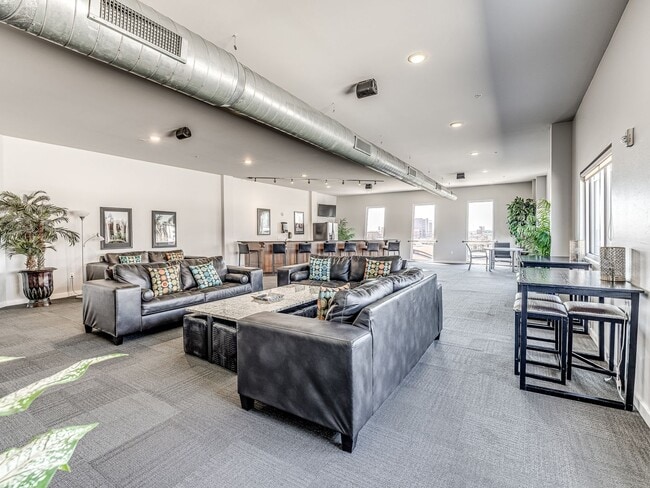 Building Photo - Military/First Responder Discount Available- 3 Bedroom/2 Bath  Downtown OKC Condo WITH 2 Covered ...