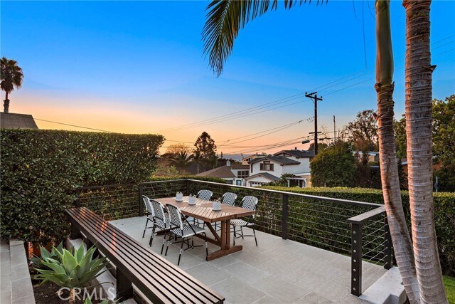 Building Photo - 595 Bluebird Canyon Dr