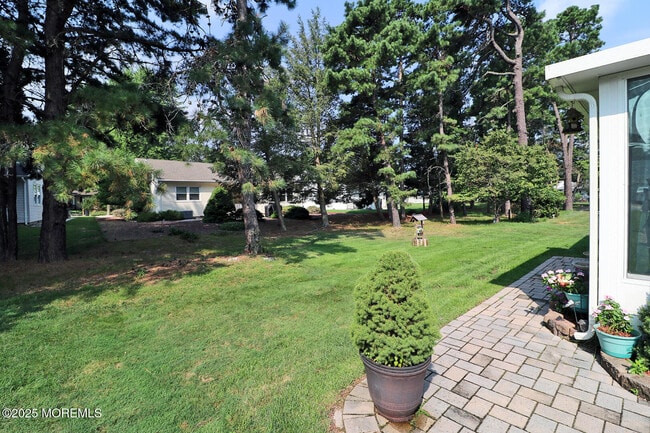 Building Photo - 43 Whitmore Dr
