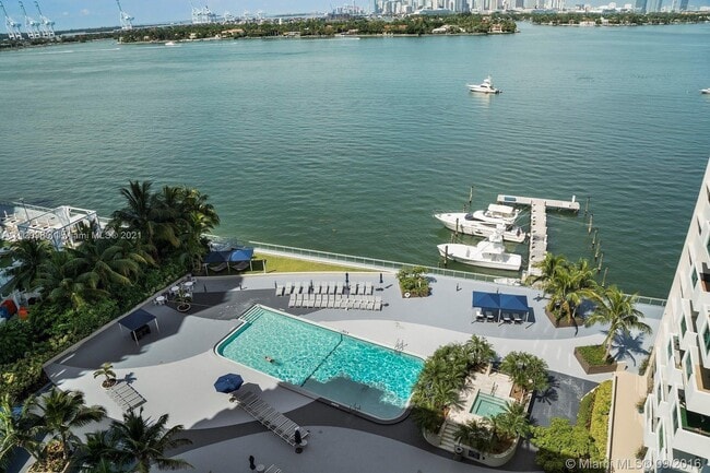 Building Photo - 1200 West Ave