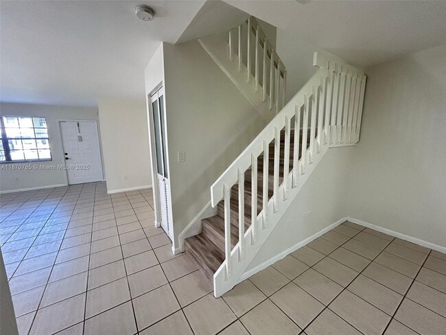Building Photo - 11047 SW 154th Ct