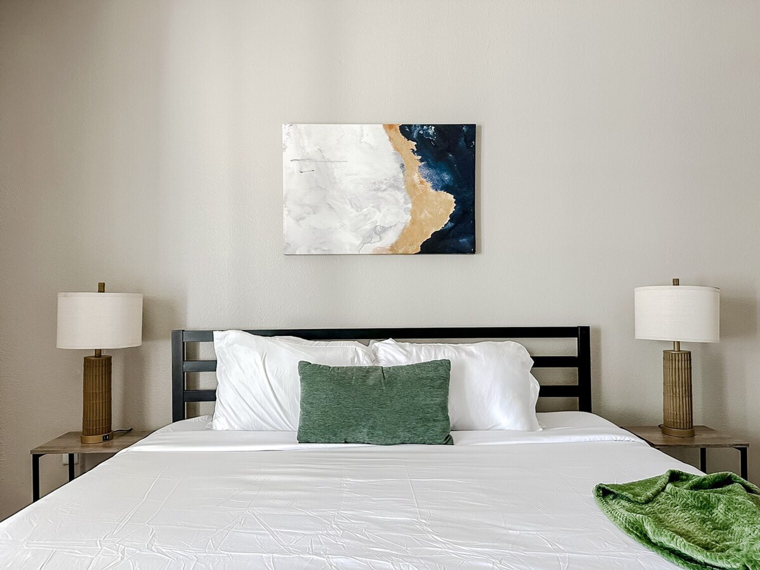 Building Photo - 6225 Saratoga Blvd