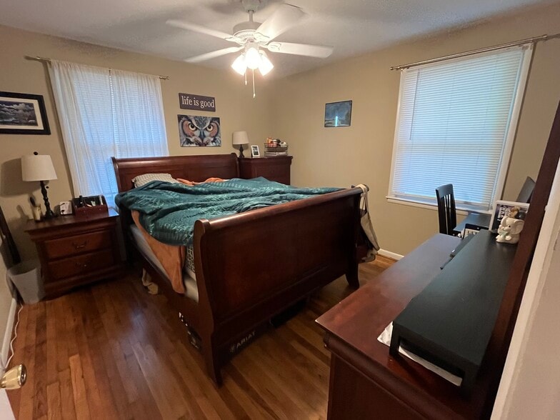 Building Photo - 3003 Oakland Ave