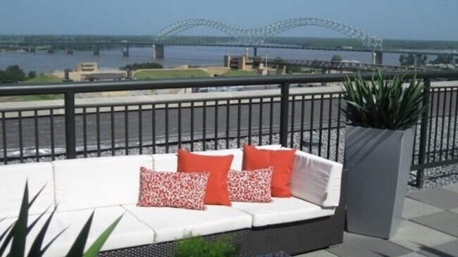 Building Photo - 67 Madison Ave