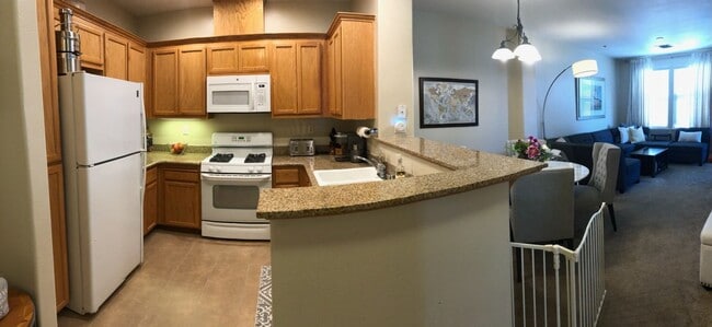 Building Photo - DUBLIN RANCH THE TERRACES 4th Floor 3br. 2ba., Gated Underground Parking!