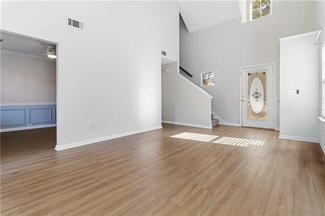 Building Photo - 973 Ashwood Green Ct