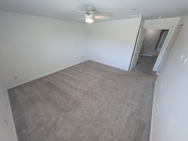 Building Photo - 5224 Sunstone Mesa Dr