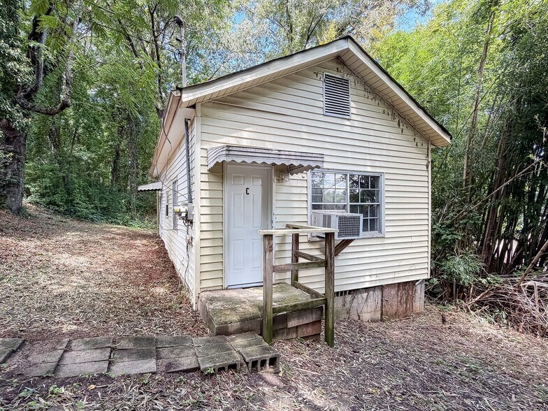 Building Photo - 387 Alice Dr