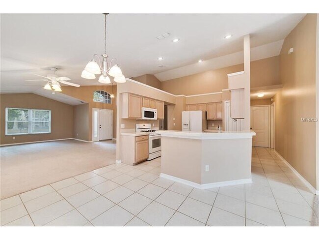 Building Photo - 4271 Shadow Creek Cir