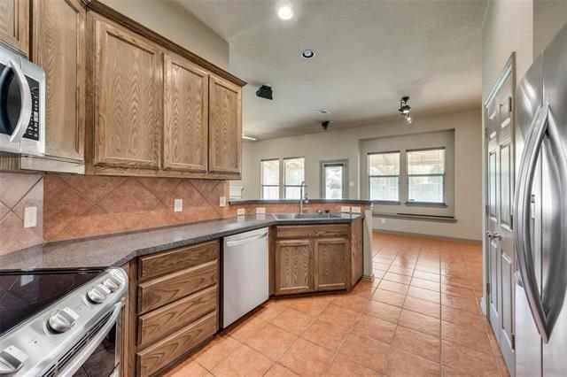 Building Photo - 10269 Benwick Dr